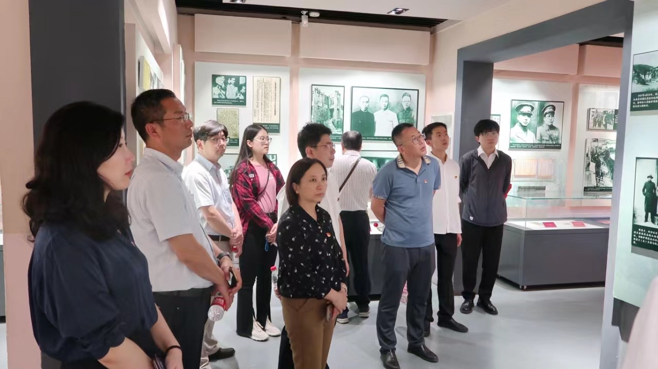 1685087421706969.jpg 1685087421706969.jpg